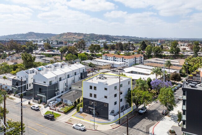 9240 National Blvd in Los Angeles, CA - Building Photo - Building Photo