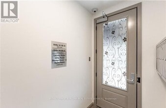 36 Grant Ave in Hamilton, ON - Building Photo - Building Photo