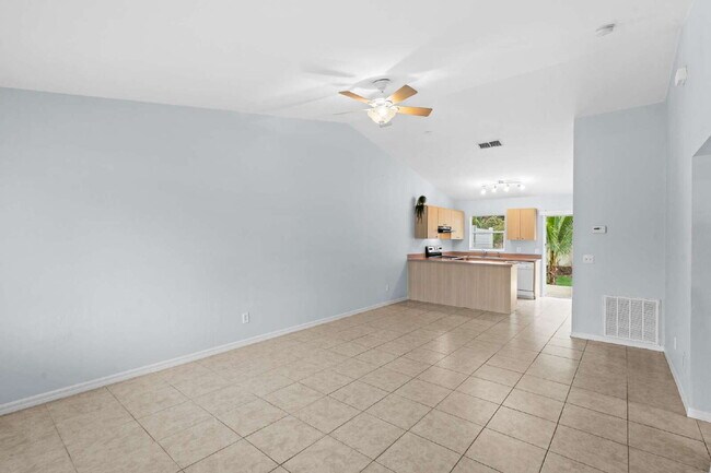 8400 Matanzas Rd in Ft. Myers, FL - Foto de edificio - Building Photo