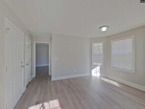 131 Mews Ct in Lexington, SC - Building Photo - Building Photo