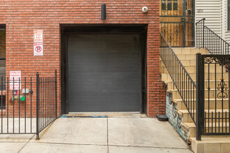 1229 Putnam Ave in Brooklyn, NY - Foto de edificio - Building Photo