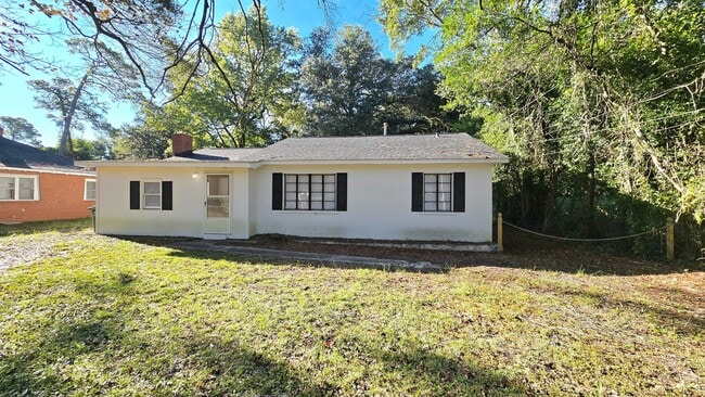 property at 4936 Wrightsville Ave