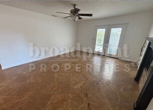 1158 Corral Glen in Escondido, CA - Building Photo - Building Photo