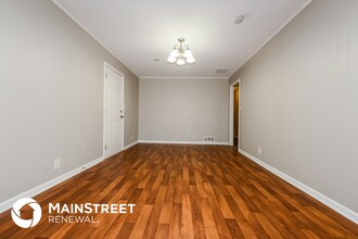 4492 Raleigh Dr in Decatur, GA - Building Photo - Building Photo