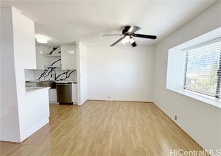 46-044 Puulena St in Kaneohe, HI - Building Photo - Building Photo