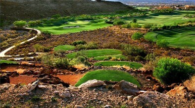 1237 Starview Peak Ct in Henderson, NV - Building Photo - Building Photo