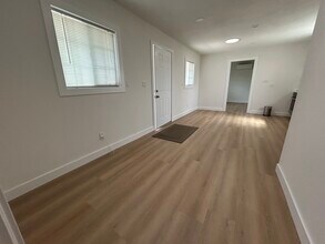 2814 Lowell Ave, Unit 2814A in Richmond, CA - Foto de edificio - Building Photo