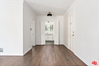 9214 Beverly Blvd in Beverly Hills, CA - Building Photo - Building Photo