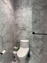 53 W 82 St in New York, NY - Building Photo - Building Photo