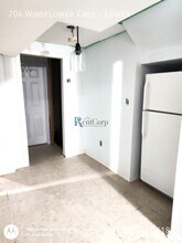 704 Windflower Crescent in Kitchener, ON - Building Photo - Building Photo