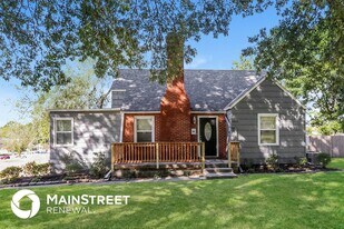 5212 N Spruce Ave in Kansas City, MO - Building Photo