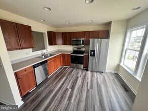 705 PRENTISS Pky in Martinsburg, WV - Building Photo - Building Photo