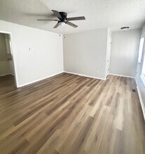 309 W Vandament Ave in Yukon, OK - Building Photo - Building Photo