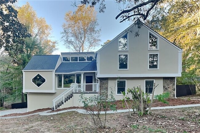 property at 2755 Whitehurst Dr