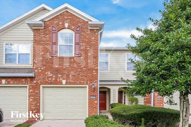 property at 6947 Roundleaf Dr