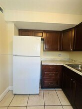 4215 N University Dr in Sunrise, FL - Building Photo - Building Photo