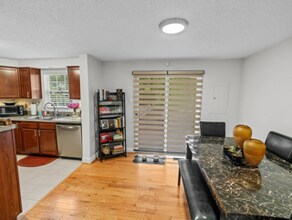 6724 Seat Pleasant Dr in Capitol Heights, MD - Building Photo - Building Photo