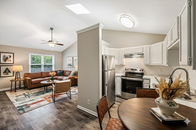 Jamestown Manor Apartments