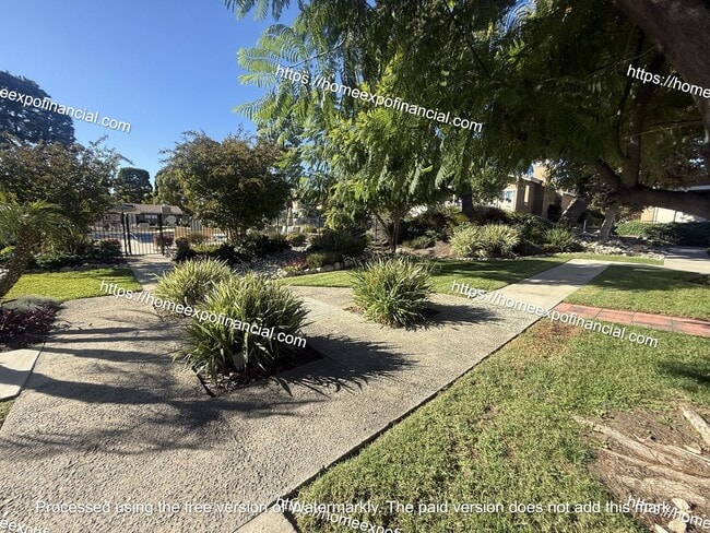 1135 Mountain Gate Rd in Upland, CA - Building Photo - Building Photo