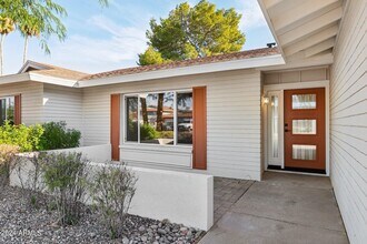 8719 E Columbus Ave in Scottsdale, AZ - Building Photo - Building Photo