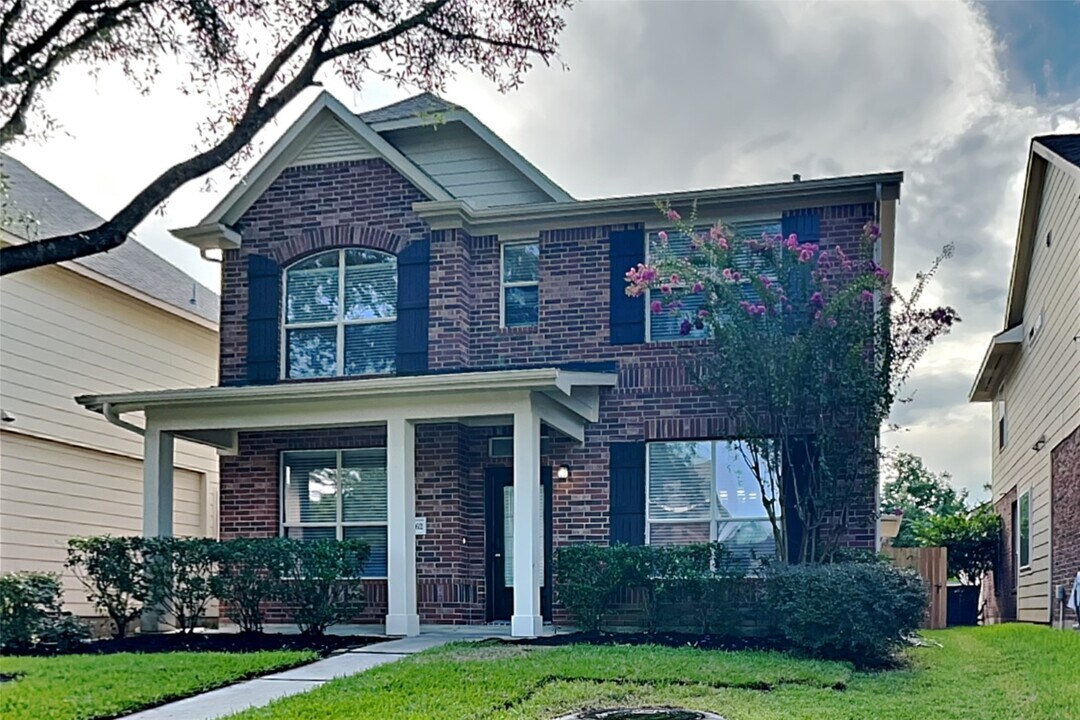 17262 Lafayette Hollow Ln in Humble, TX - Foto de edificio