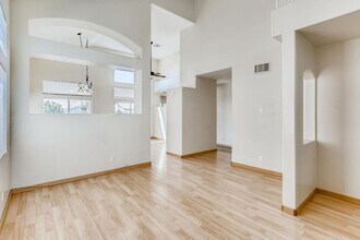 5419 Cypress Creek St in North Las Vegas, NV - Building Photo - Building Photo