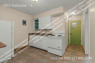 2941 Foxglove Rd in Kissee Mills, MO - Building Photo - Building Photo