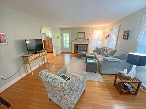 2577 Elmwood Ave in Rochester, NY - Building Photo - Building Photo