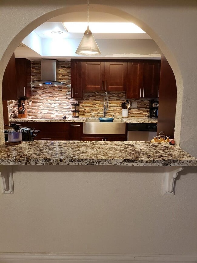 11600 SW 83rd Terrace in Miami, FL - Building Photo - Building Photo