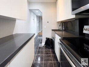 East 23rd Street in New York, NY - Building Photo - Building Photo