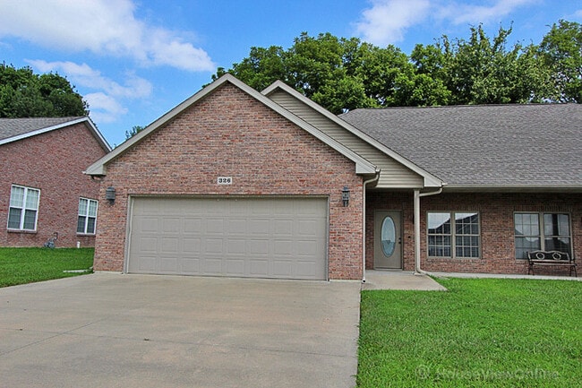 property at 324-326 Whetstone Way