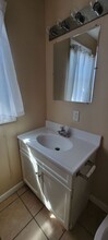 1252 W Mullan Ave in Waterloo, IA - Building Photo - Building Photo