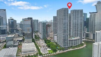 495 Brickell Ave, Unit 501 in Miami, FL - Building Photo
