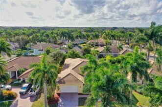 2536 Eagle Run Ct in Weston, FL - Building Photo - Building Photo