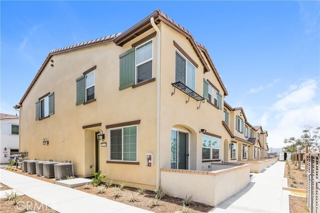 property at 24798 Ahora Ct