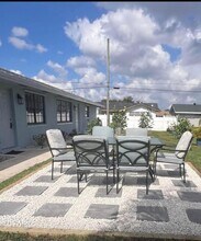 4791 Elmhurst Rd in West Palm Beach, FL - Building Photo - Building Photo