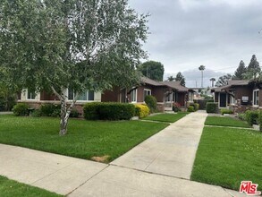 14332 Albers St in Los Angeles, CA - Building Photo - Building Photo