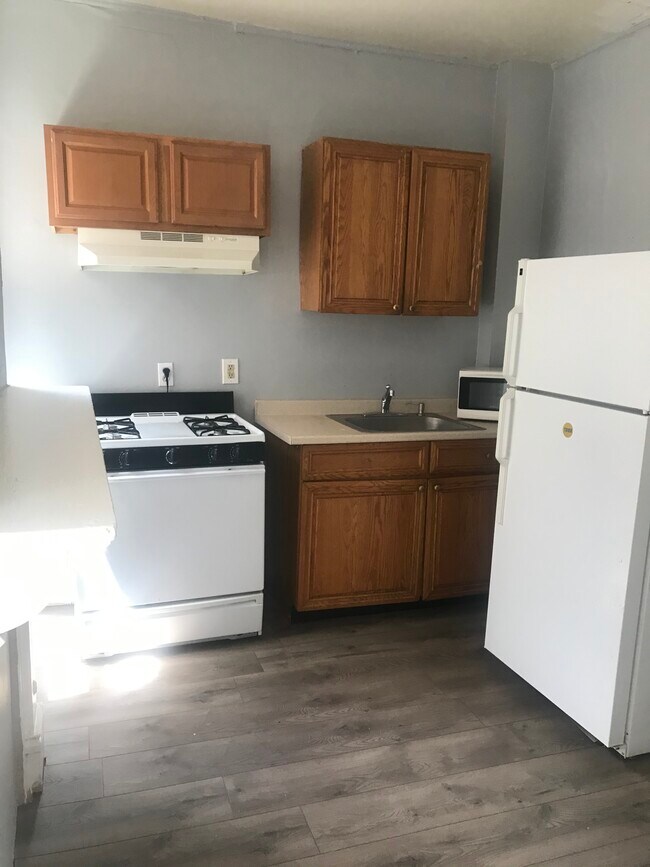 174 Park St in New Haven, CT - Building Photo - Building Photo