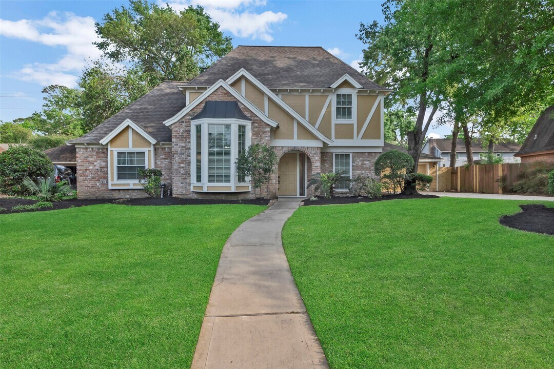 12615 Retreat Trail in Cypress, TX - Building Photo