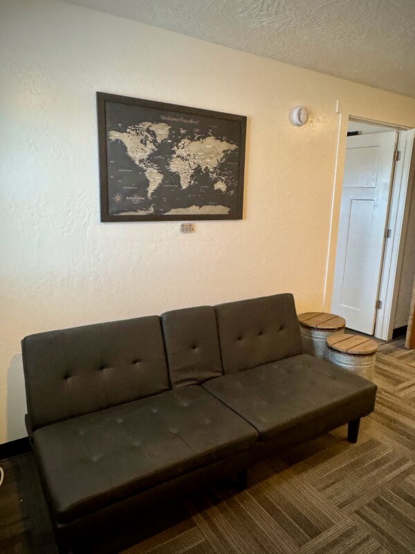 316 E Flaming Gorge Way in Green River, WY - Foto de edificio - Building Photo