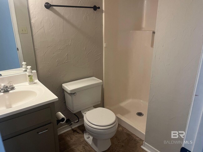 600 Cheshire Ln in Daphne, AL - Building Photo - Building Photo