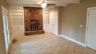 4020 E 14th St in Joplin, MO - Building Photo - Building Photo