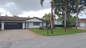 2616 NW 7th Ave in Wilton Manors, FL - Building Photo