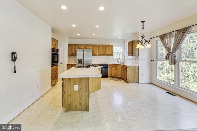 property at 6104 Cool Spring Terrace S