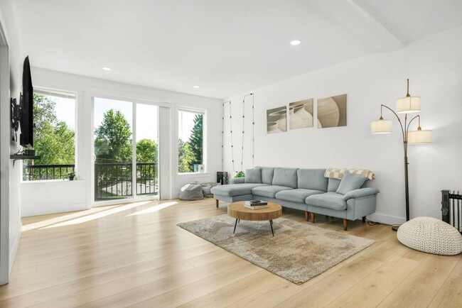 property at 3309 NE 42nd Pl