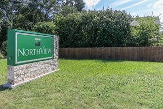 Northview Condominiums in Nacogdoches, TX - Foto de edificio - Building Photo