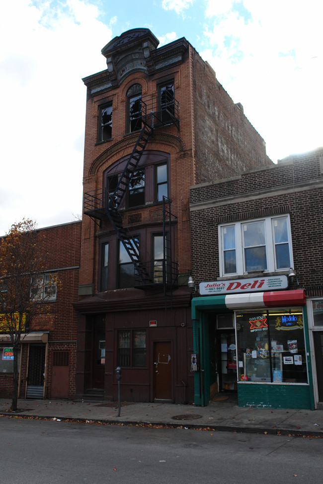 40 Mt Vernon Ave in Mount Vernon, NY - Foto de edificio - Building Photo