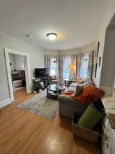 22-22 10th St in Providence, RI - Building Photo - Building Photo