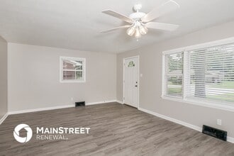 7809 Axtell Ave in Louisville, KY - Building Photo - Building Photo