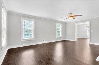 3021 Canton Hills Dr in Marietta, GA - Building Photo - Building Photo
